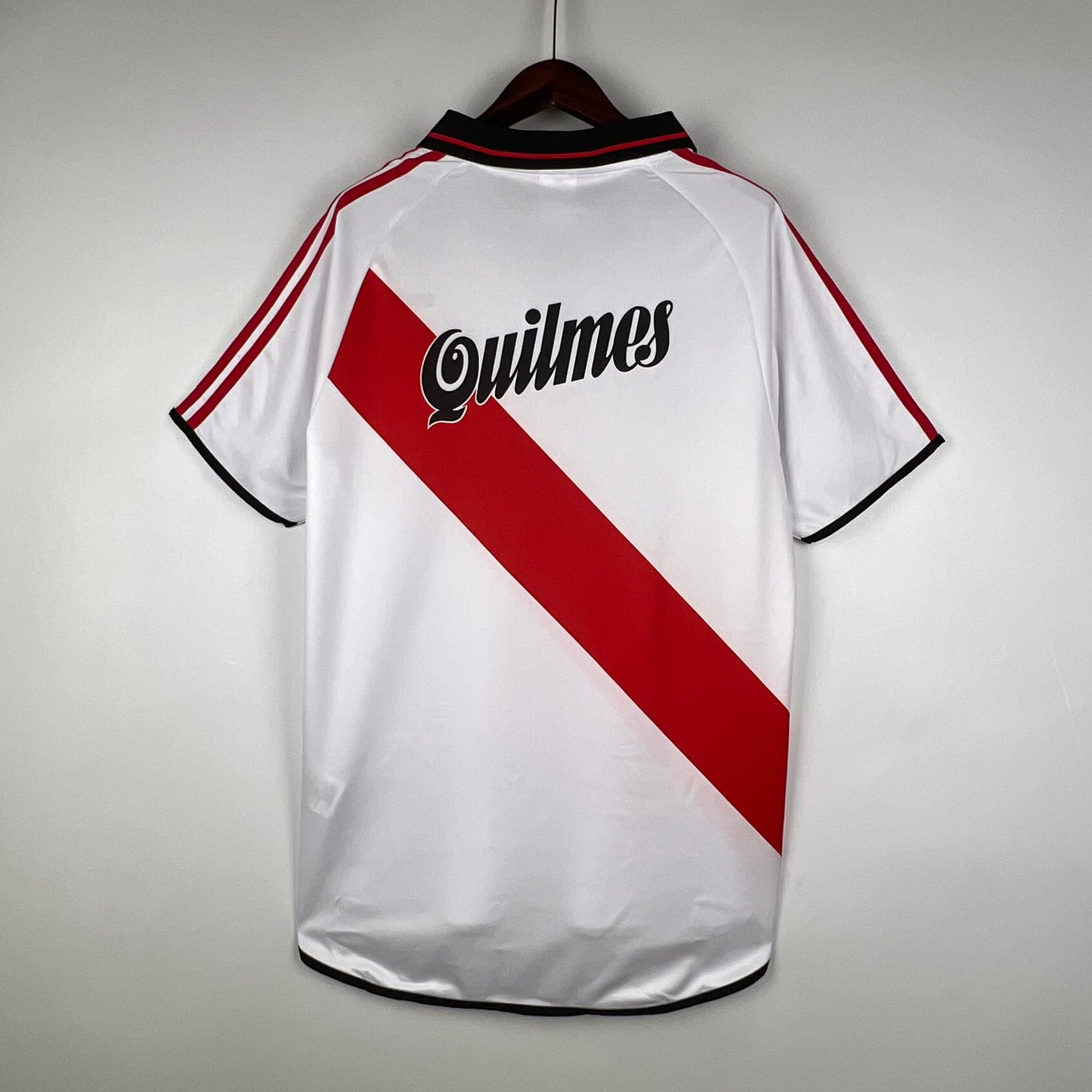 River Plate 00/01 Local